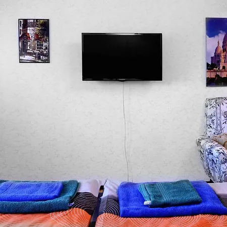 National Theater Top Floor Flat For Travelers